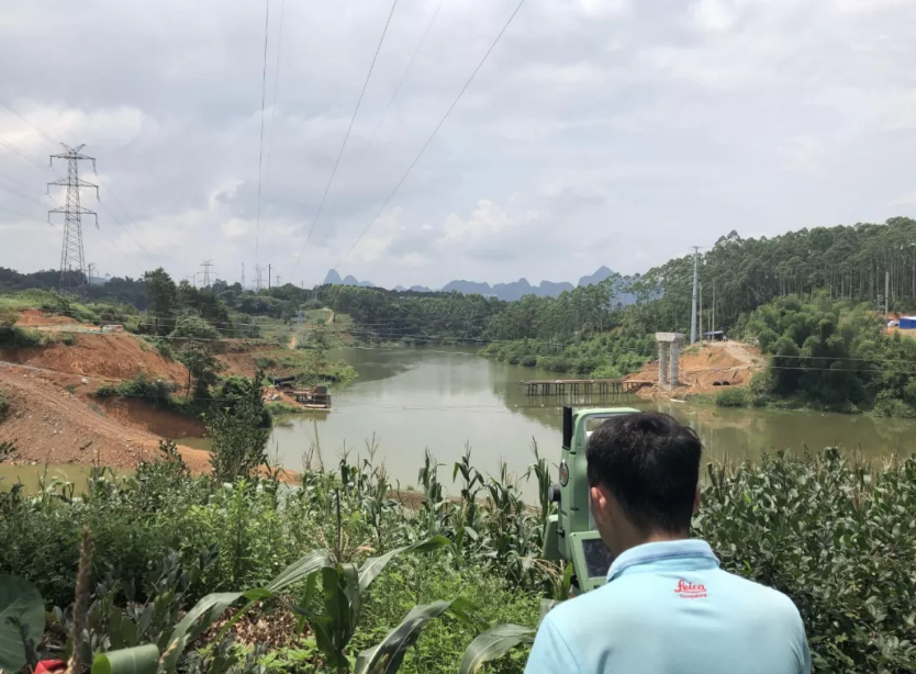 徠卡全站儀項目現(xiàn)場測量 徠卡全站儀項目現(xiàn)場測量